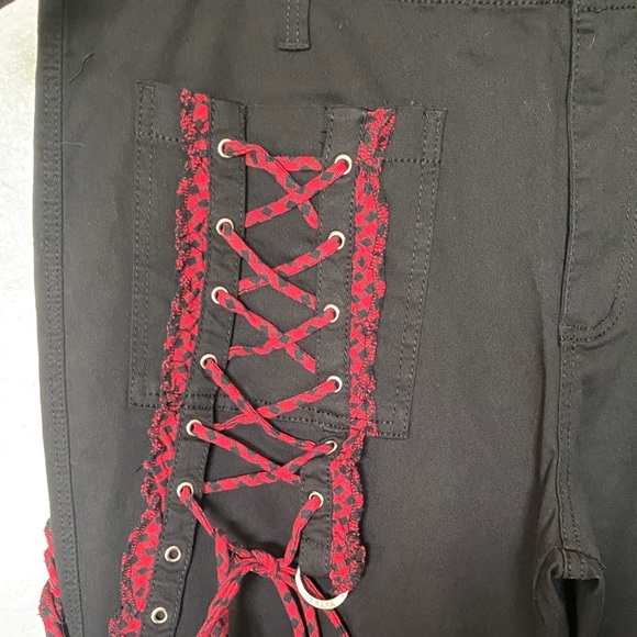 #TNYC273- NWT - Tripp NYC Black Pants with Red Lace-Up Accents- 18 - Picture 5 of 9